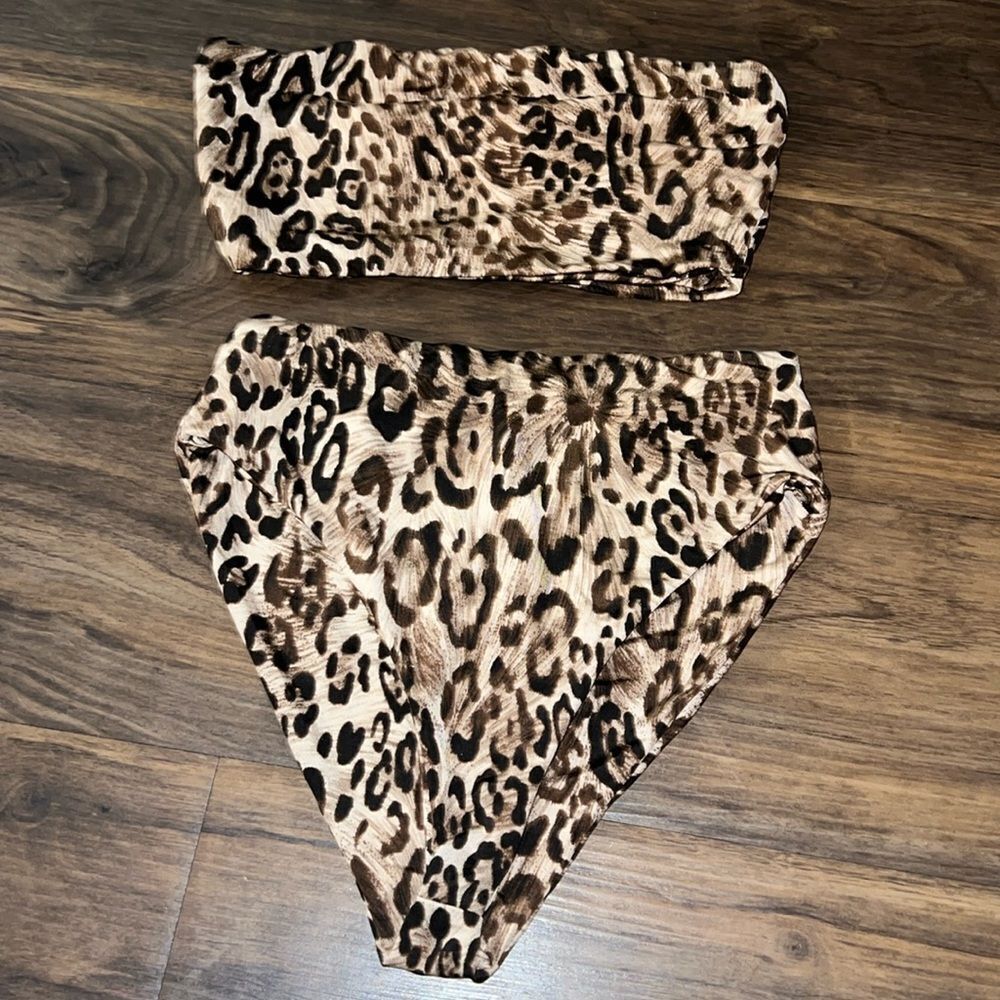 Fashion Nova high waisted bandeau leopard 2 piece bikini - Picture 1 of 3